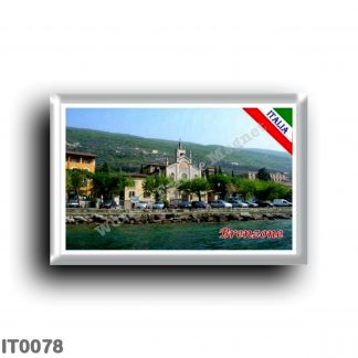 IT0078 Europe - Italy - Lake Garda - Brenzone (flag)...