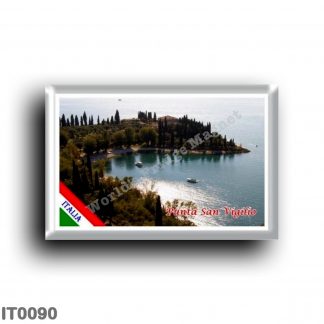 IT0090 Europe - Italy - Lake Garda - Punta San Vigilio (flag)
