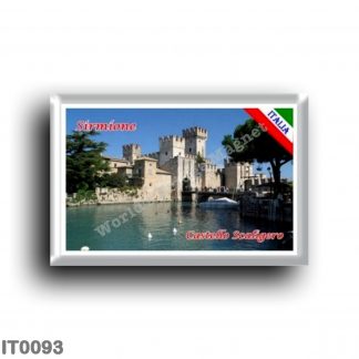 IT0093 Europe - Italy - Lake Garda - Sirmione (flag) - Scaliger Castle