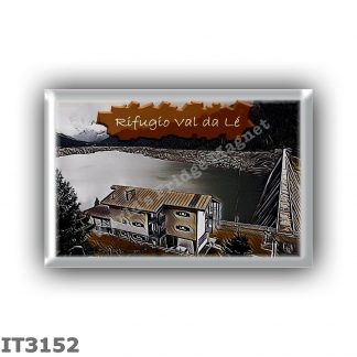 IT3152 Europe - Italy - Dolomites - Group Odle-Puez - alpine hut Val da Lé - locality Col di Lé - Prati della Turnarecia - seats